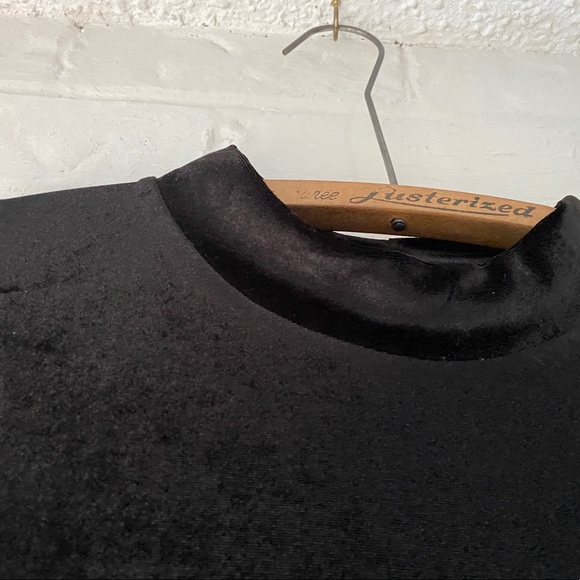 Reitmans Signature Velvet Skater Dress - Picture 3 of 6